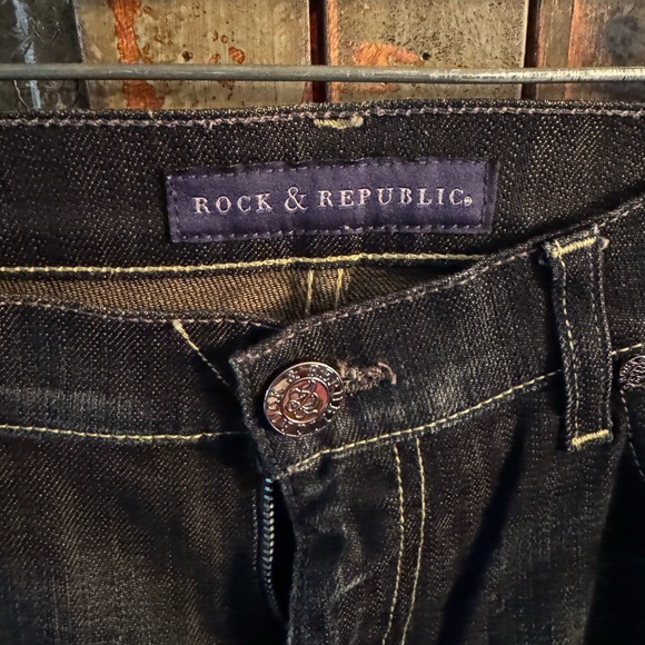 Rock & Republic Women's Dark Wash Jeans - Picture 2 of 4